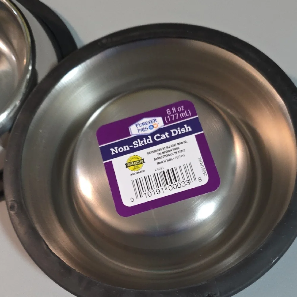 Stainless Steel Pet Bowls with Black Trim